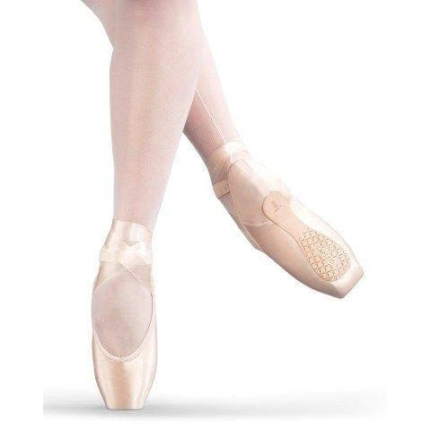 Airess Pointe Shoe by Capezio